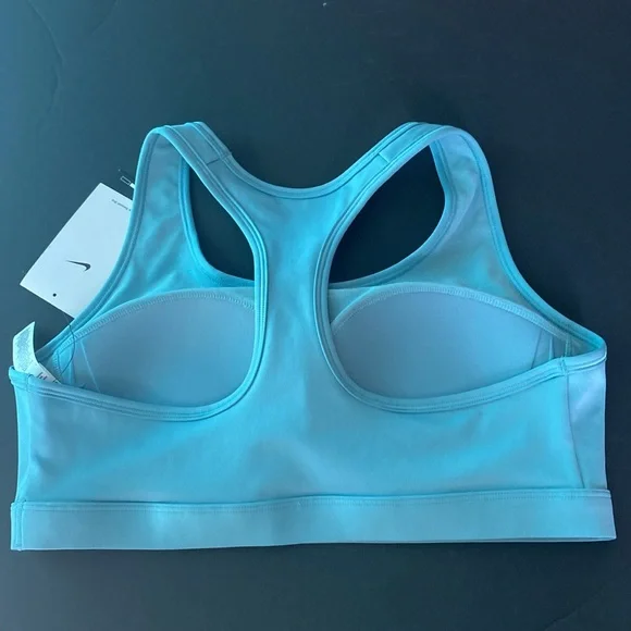 Nike Swoosh Sports Bra New with tags - Picture 3 of 4